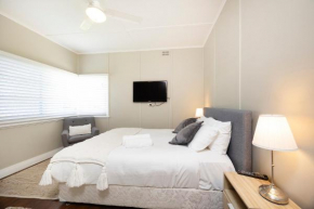 Bluewater Bungalow, Forster